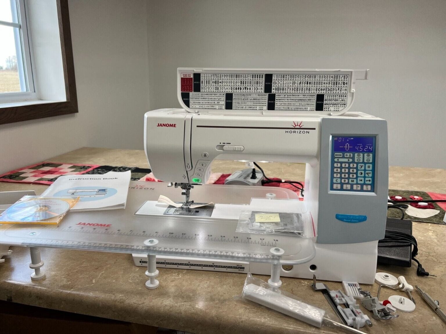 Review Of The Janome Horizon Memory Craft 8200QCP Sewing Machine