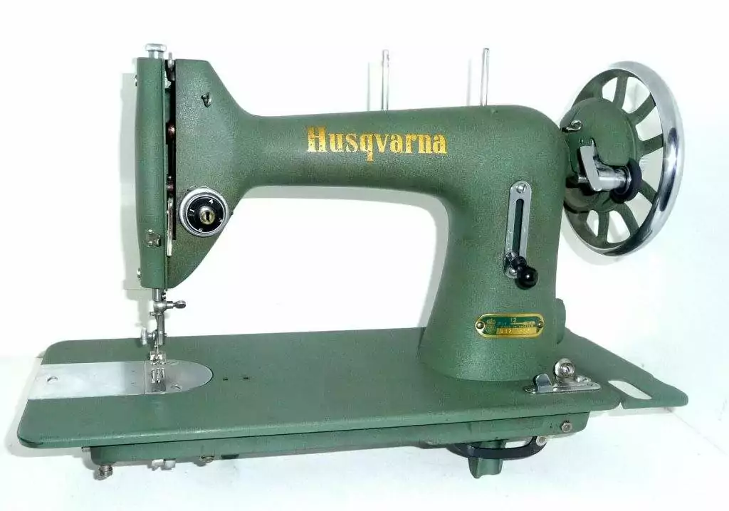 Vintage Husqvarna Viking Sewing Machine