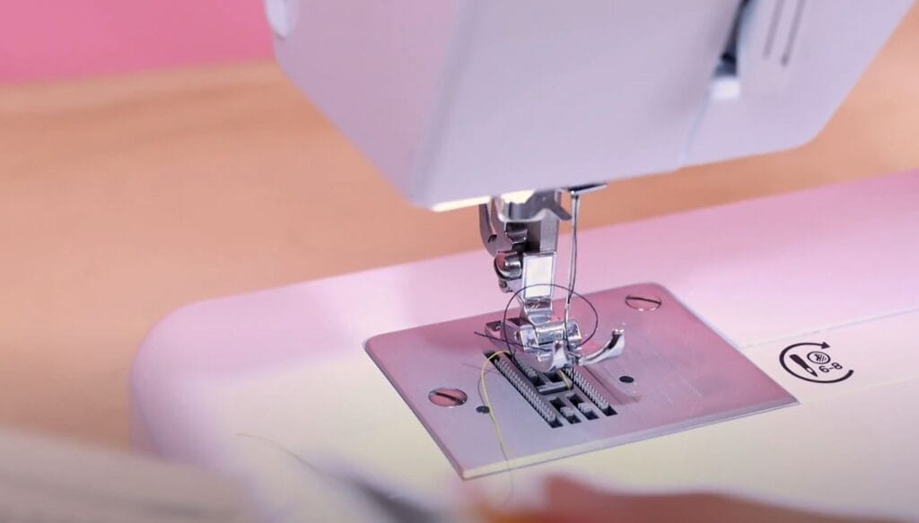 Husqvarna Viking E10 Sewing Machine Stitch Plate