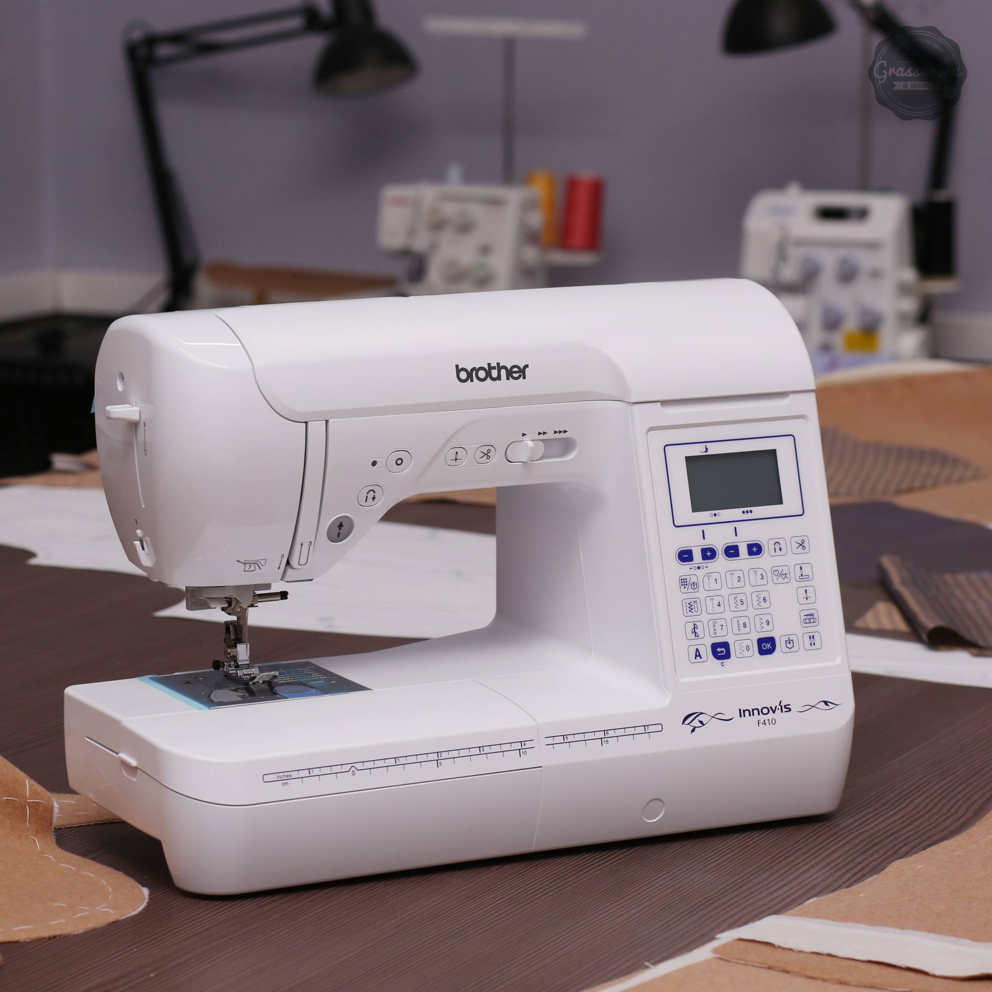 Comparing the Brother Innov-is F410 vs Innov-is F420 Sewing Machines ...