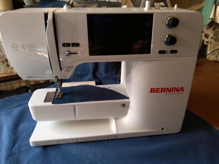 Overview of the Bernina 4 Series Sewing Machines SewingMachineGuide.co.uk